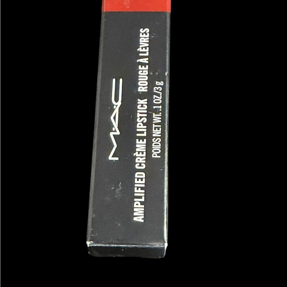 MAC Cosmetic Red Train Case Set - Picture 4 of 10